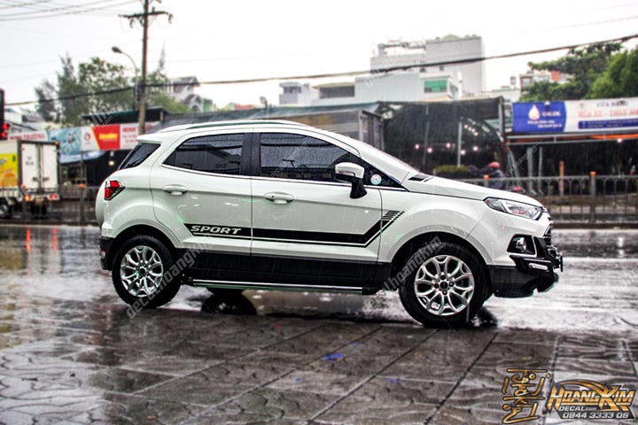 tem-xe-ford-ecosport-fec011-1