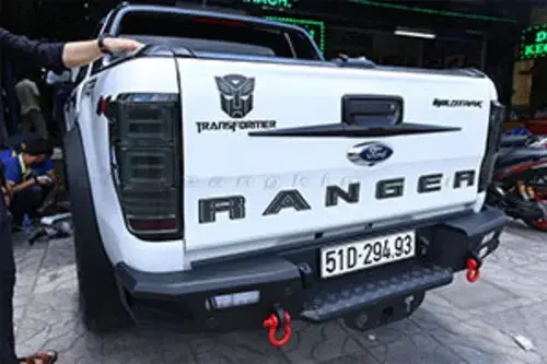 5-ly-do-ban-nen-lap-ngay-op-tay-mo-cop-ford-ranger