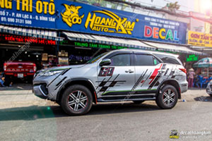 tem-xe-toyota-fortuner-tfo085