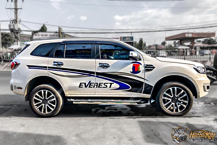 tem-xe-ford-everest-fev010-1