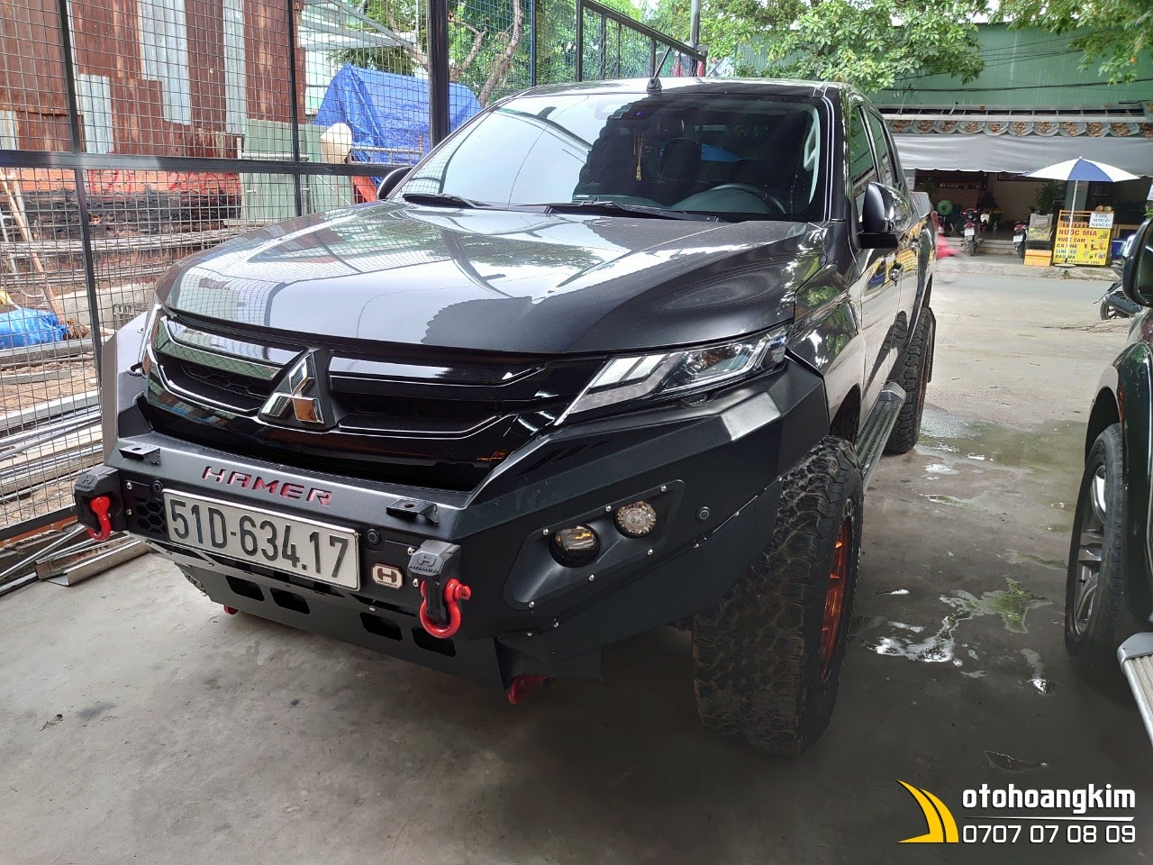 Cản trước xe Mitsubishi Triton