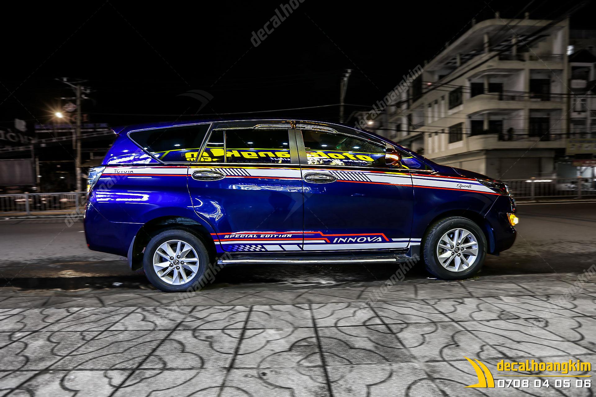 tem-xe-toyota-innova-tin067