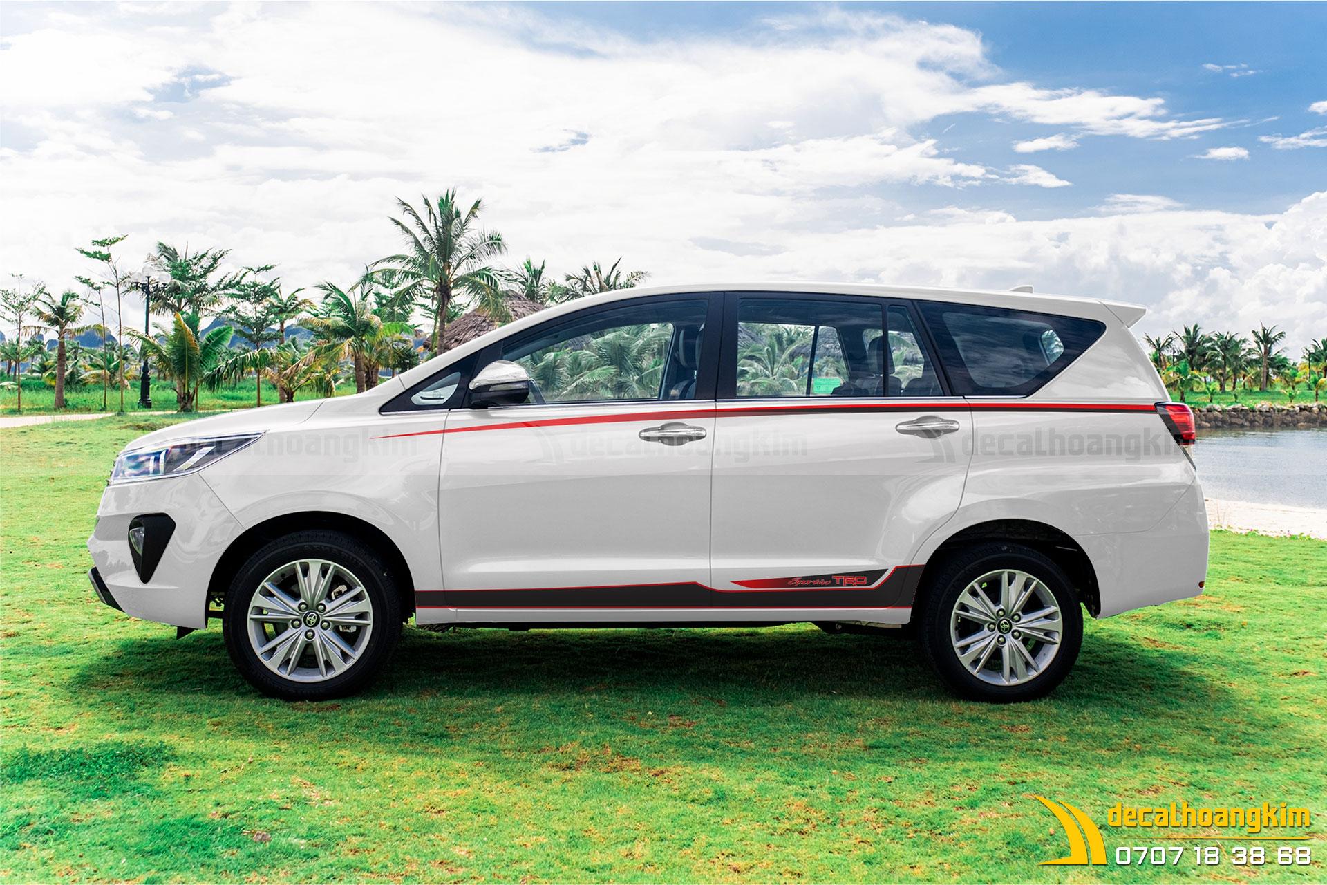 tem-xe-toyota-innova-tin096-1