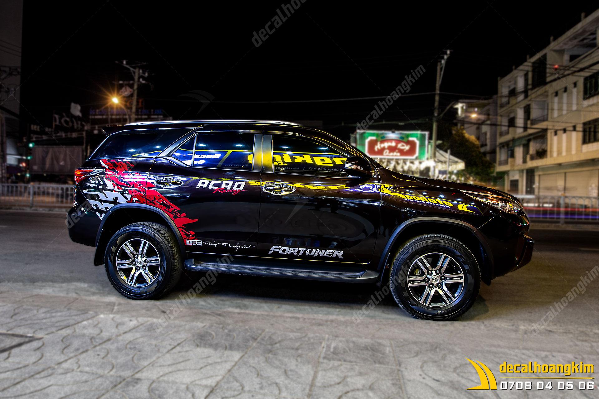 tem-xe-toyota-fortuner-tfo109