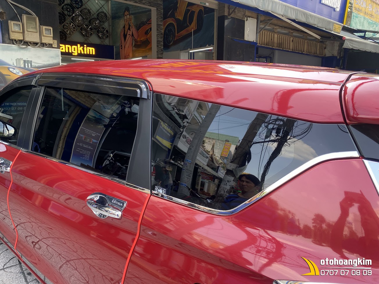 Viền chỉ kính xe Ertiga