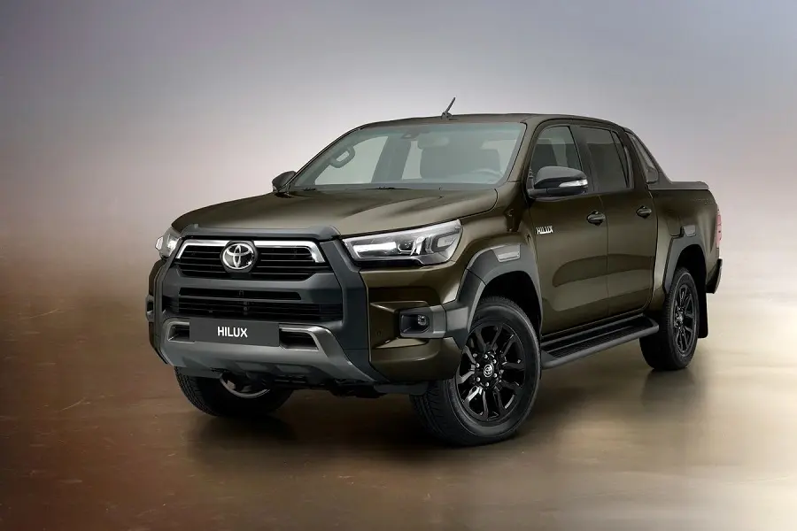 https://otohoangkim-storage.sgp1.cdn.digitaloceanspaces.com/ban-tai-toyota-hilux-tai-xuat-thi-truong-viet-1-900x900.webp