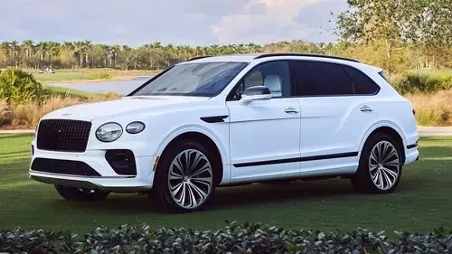 bentley-bentayga-ewb-tuy-chinh-dau-tien-duoc-ban-voi-gia-1-trieu-do