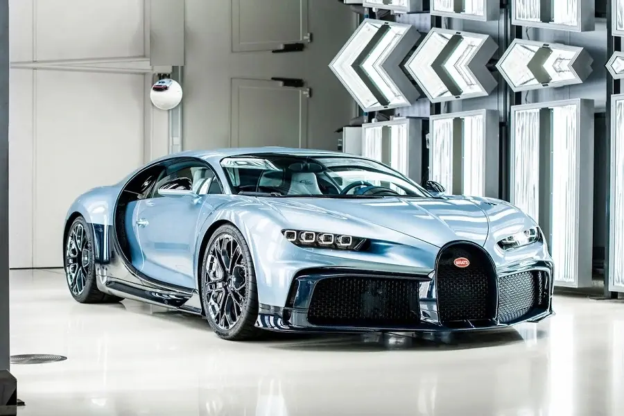 https://otohoangkim-storage.sgp1.cdn.digitaloceanspaces.com/bugatti-chiron-profilee--sieu-pham-doc-nhat-the-gioi-3-900x900.webp