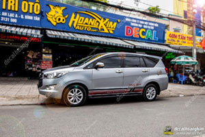 tem-xe-toyota-innova-tin038