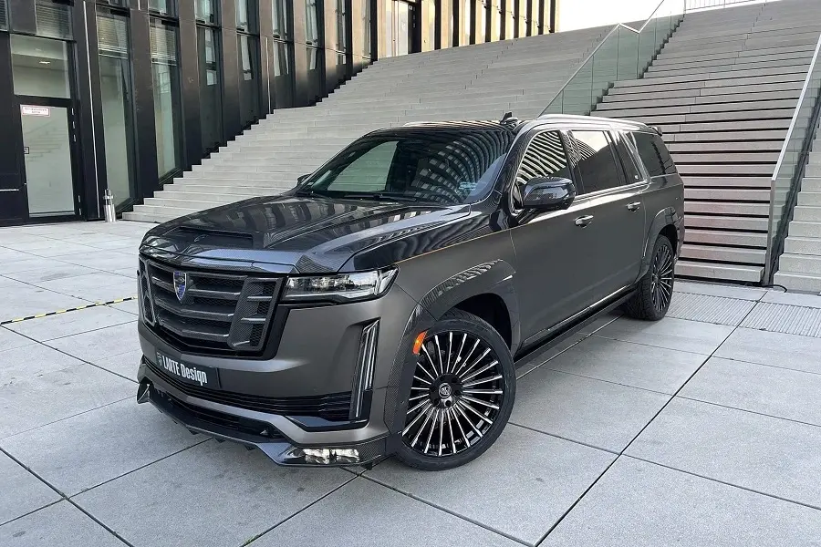 https://otohoangkim-storage.sgp1.cdn.digitaloceanspaces.com/cadillac-escalade-ham-ho-voi-goi-do-carbon-0-900x900.webp