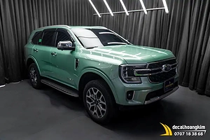 Dán đổi màu xanh ngọc (Mint Green) xe Ford Everest