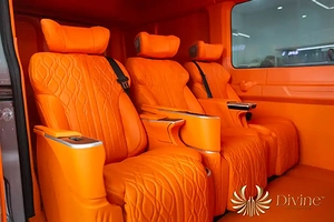 Ghế Limousine Divine xe Transit