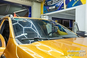 Phim cách nhiệt AVERY Supreme Ceramic SCiR 70 kính lái (1,524x30,48)