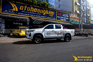 Tem Xe Toyota Hilux - THI038