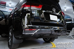 Ốp Body Toyota Land Cruiser Nâng Lên Bản Trung Đông Black