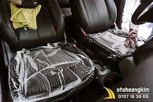 dich-vu-ve-sinh-tong-quat-xe-o-to