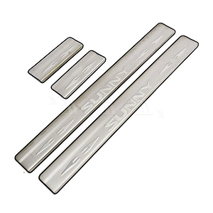 Nẹp bước chân ngoài Nissan Sunny [2013-2019]