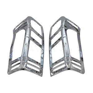 Viền đèn sau Isuzu Dmax [2013-2020] xi