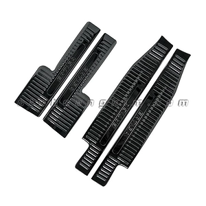 Nẹp bước chân trong Suzuki Ertiga [2019-2020] titan