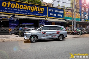 Tem Xe Toyota Veloz TVE014