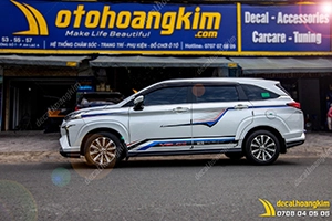 Tem Xe Toyota Veloz - TVE011