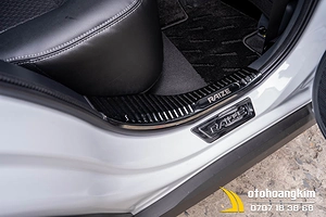 Nẹp bước chân trong Toyota Raize [2021] titan