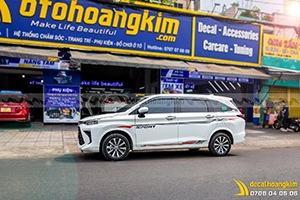 Tem Xe Toyota Veloz - TVE013