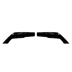 Lip chia pô Toyota Altis 2022 có đèn