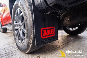 Chắn Bùn Cho Ford Ranger Chữ ARB Đỏ Chữ 4X4 ACCESSORIES Đen