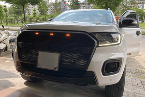 Mặt ca lăng Ranger 2018 lớn F150 có đèn