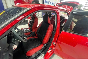 Áo Ghế Da Raize Màu Đen Đỏ