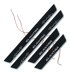 Nẹp Bước Chân Ngoài Hyundai Elantra [2018-2022] Led Đổi Màu