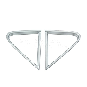 Tam giác khung kính Toyota Fortuner [2009-2015]