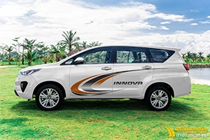 Tem Xe Toyota Innova - TIN102