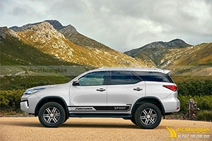 Tem Xe Toyota Fortuner - TFO143