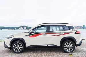 Tem Xe Toyota Corolla Cross - TCC002