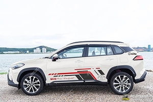 Tem Xe Toyota Corolla Cross - TCC007