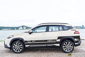 Tem Xe Toyota Corolla Cross - TCC006