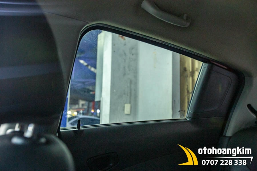 Dán phim cách Avery Spark - Ảnh 1