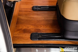 Lót Sàn Gỗ Kia Sedona 2016