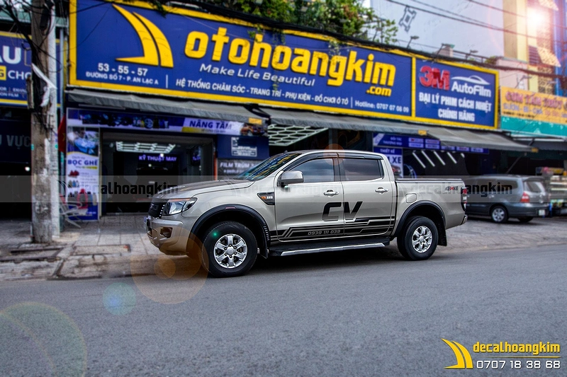 Tem Xe Ford Ranger - FRA283