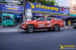 Dán Quảng Cáo Trên Xe Ô Tô - DQC330