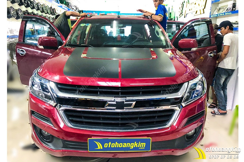 Viền Đèn Trước Chevrolet Trailblazer