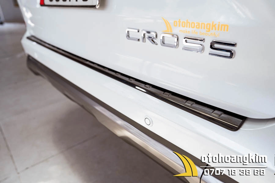 Chống trầy cốp sơn Toyota Veloz titan - Ảnh 2