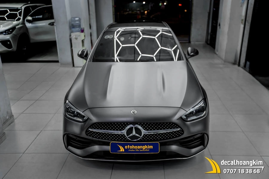 Dán đổi màu xám xi măng lì (Cement Grey Matte) xe C300 - Ảnh 4