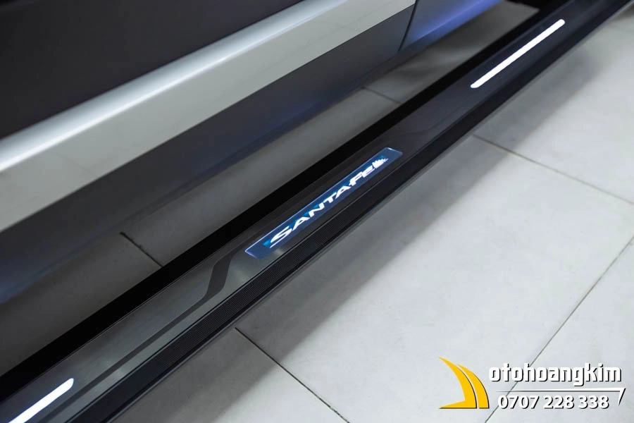 Bậc lên xuống điện Santafe 2024 mẫu mặt gương có led  AKM - Ảnh 5