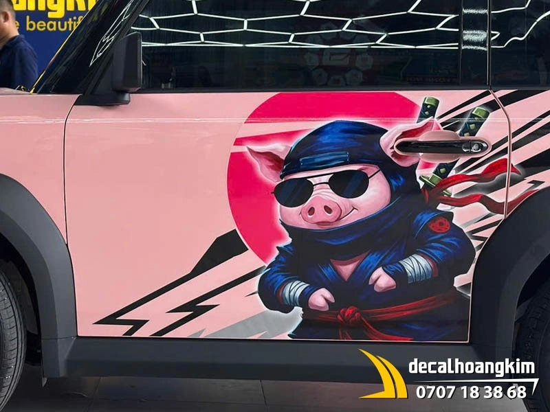 Tem Xe Vinfast VF3 - Mẫu tem heo hồng cool ngầu