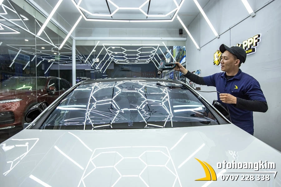 Dán Phim Cách Nhiệt 3M Xe Mercedes C300 - Ảnh 5