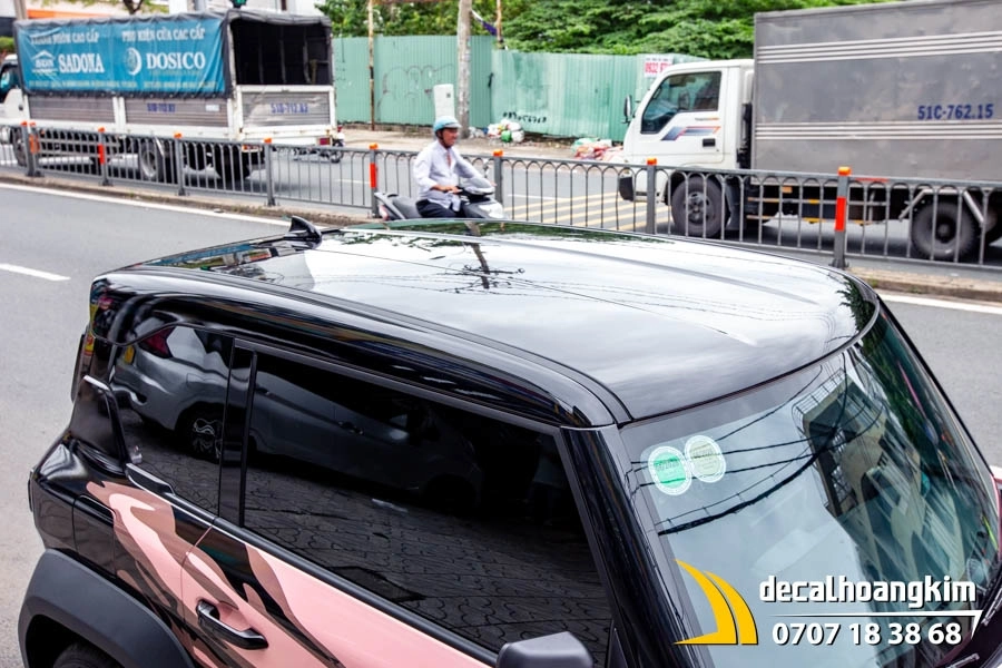 Tem xe Vinfast VF3 - Mẫu phối hồng - đen kèm chữ ký - Ảnh 9