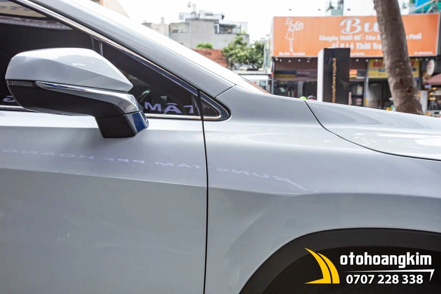 Dán PPF Avery Supreme Xtreme Gloss xe Lexus - Ảnh 4